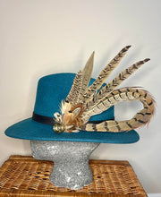 Load image into Gallery viewer, Large Feather Hat Pin
