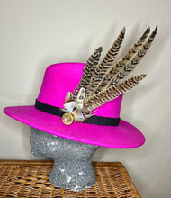 Load image into Gallery viewer, Large Feather Hat Pin
