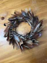 Load image into Gallery viewer, Mixed Feather Candle Holder Wreath
