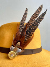 Load image into Gallery viewer, Medium Feather Hat Pin
