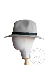 Load image into Gallery viewer, Sand Classic Fedora
