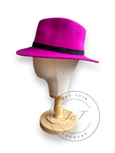 Load image into Gallery viewer, Fuchsia classic fedora
