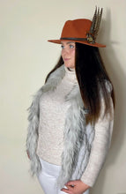 Load image into Gallery viewer, Grey Jayley Gilet
